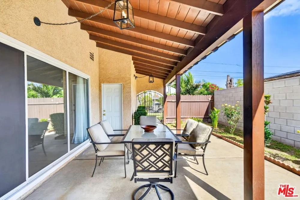10829 Firmona Avenue Inglewood, CA 90304