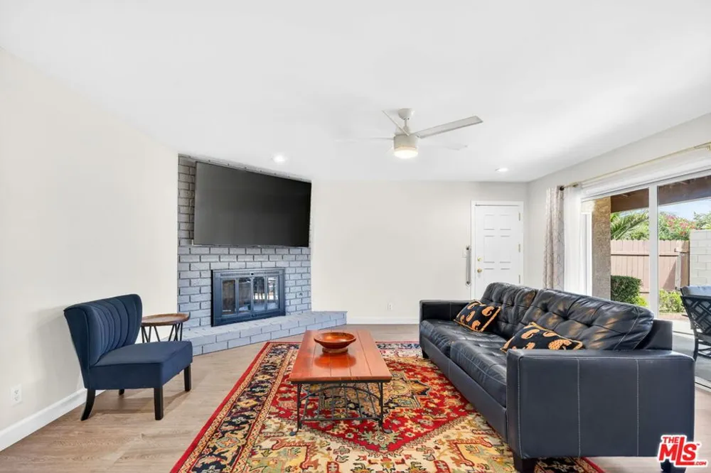 10829 Firmona Avenue Inglewood, CA 90304