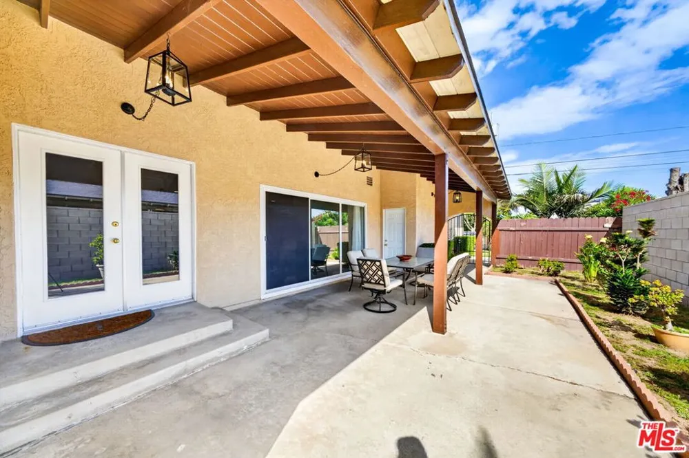 10829 Firmona Avenue Inglewood, CA 90304