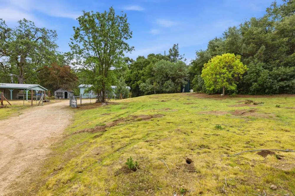 41800 Tassajara Road Carmel Valley, CA 93924