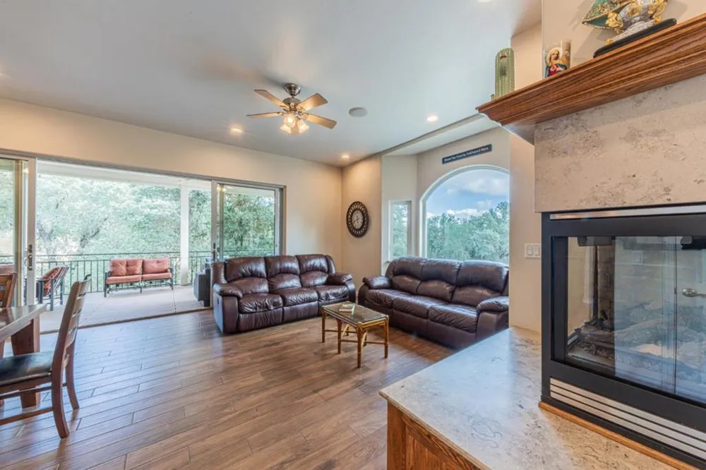 2188 Ridge Rider Road Bradley, CA 93426