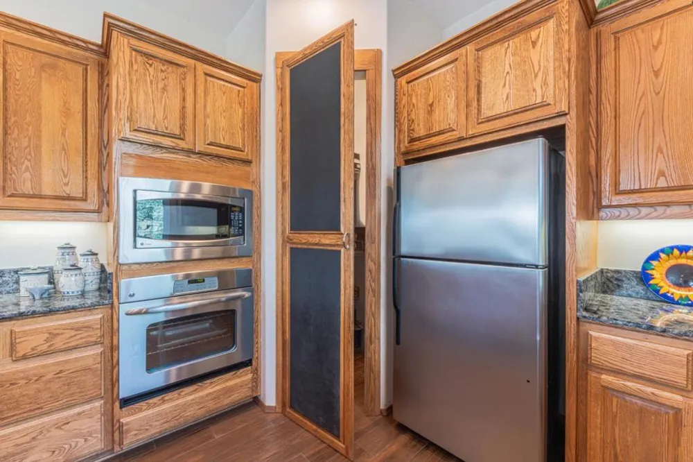 2188 Ridge Rider Road Bradley, CA 93426
