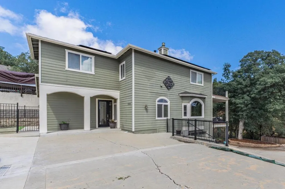 2188 Ridge Rider Road Bradley, CA 93426