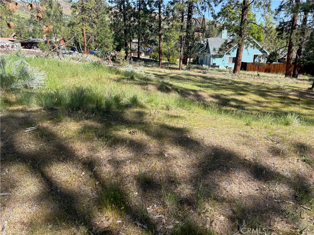 s Lang Way Yreka, CA 96097