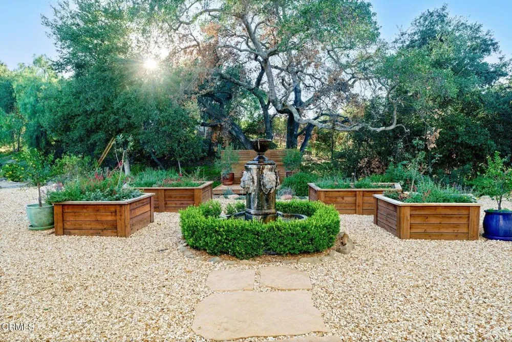 13202 Ojai Road Santa Paula, CA 93060