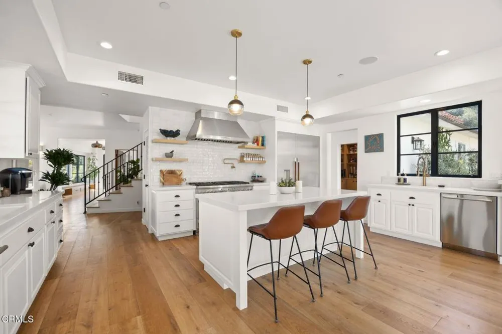 13202 Ojai Road Santa Paula, CA 93060