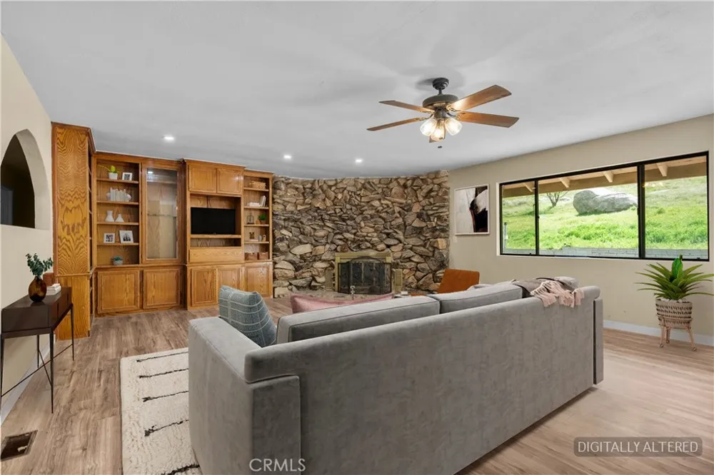 29570 Butterfield Tehachapi, CA 93561