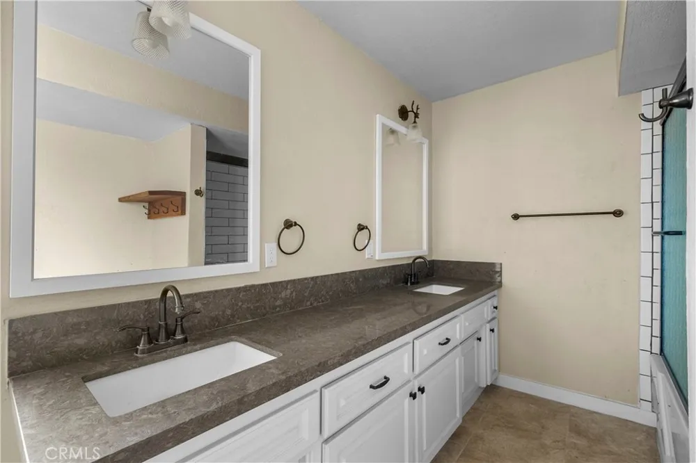 29570 Butterfield Tehachapi, CA 93561