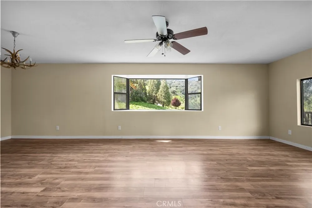 29570 Butterfield Tehachapi, CA 93561