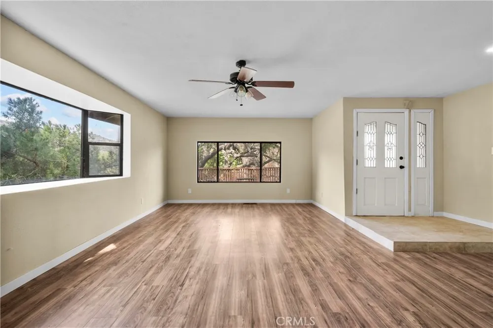 29570 Butterfield Tehachapi, CA 93561