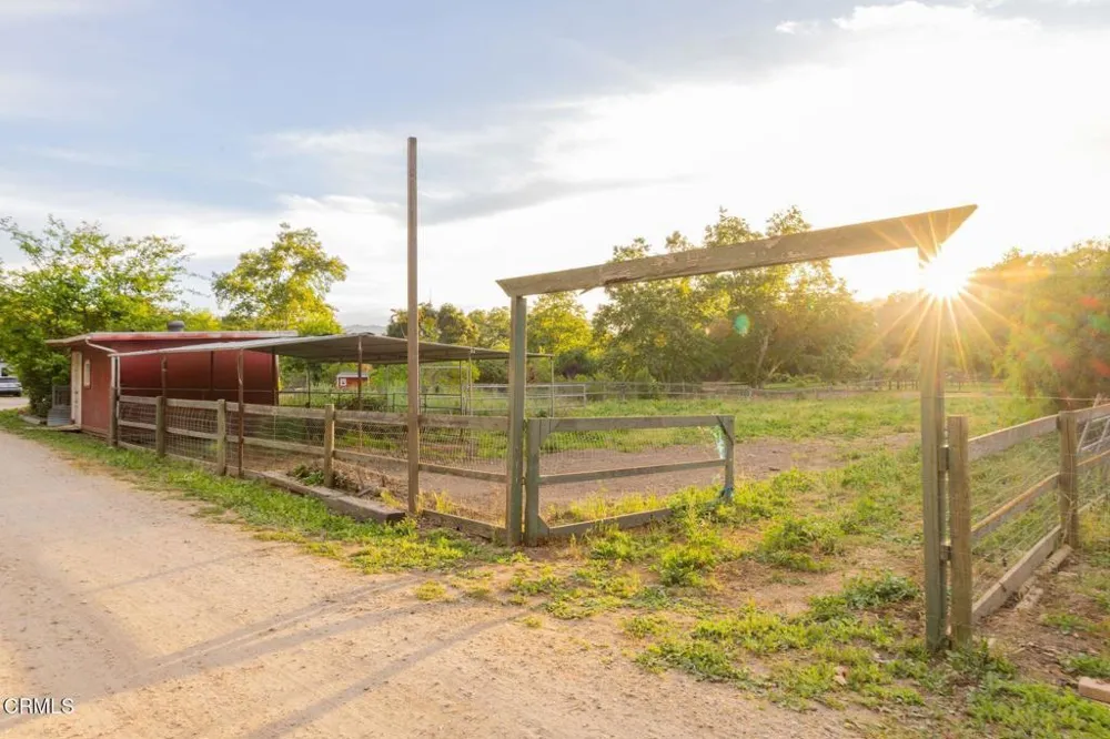 1342 Fraser Lane Ojai, CA 93023