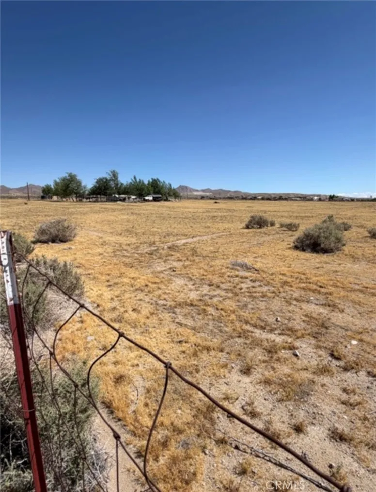 ST. Oro Grande, CA 92368
