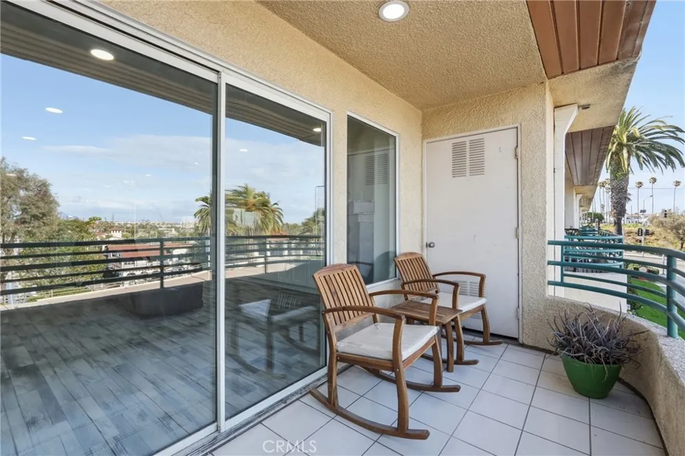 2222 S Mesa #8 San Pedro, CA 90731