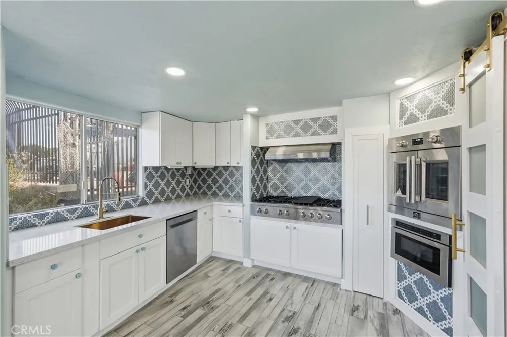 2222 S Mesa #8 San Pedro, CA 90731