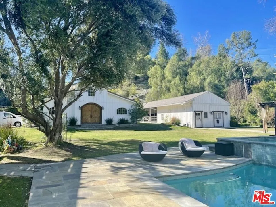 24024 Long Valley Road Hidden Hills, CA 91302