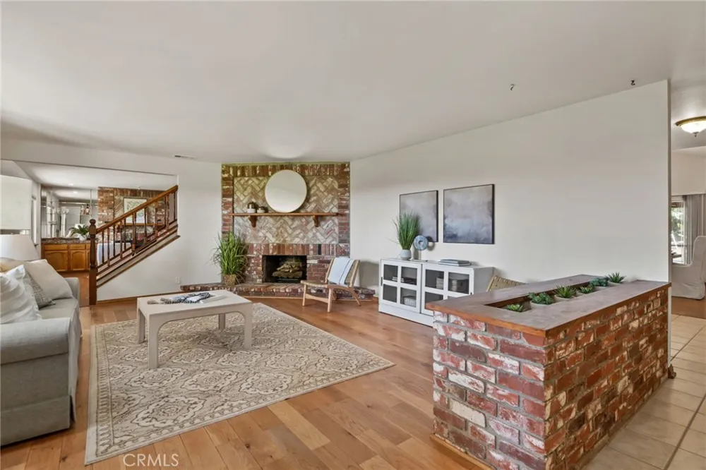 5334 Agate Street Jurupa Valley, CA 92509
