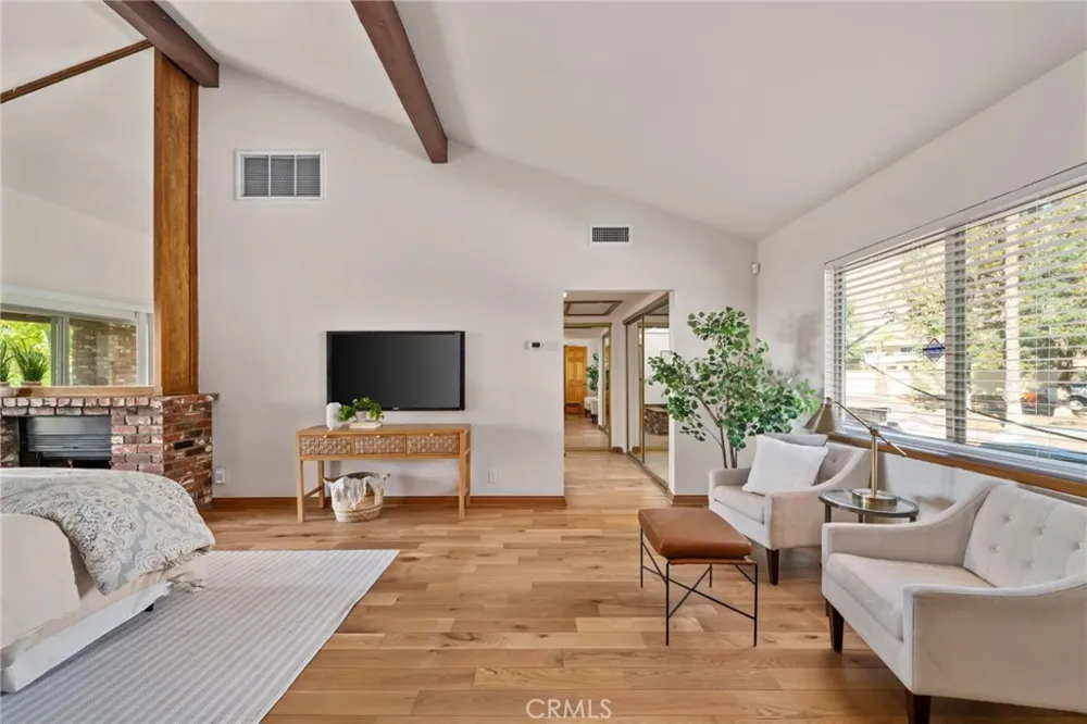 5334 Agate Street Jurupa Valley, CA 92509
