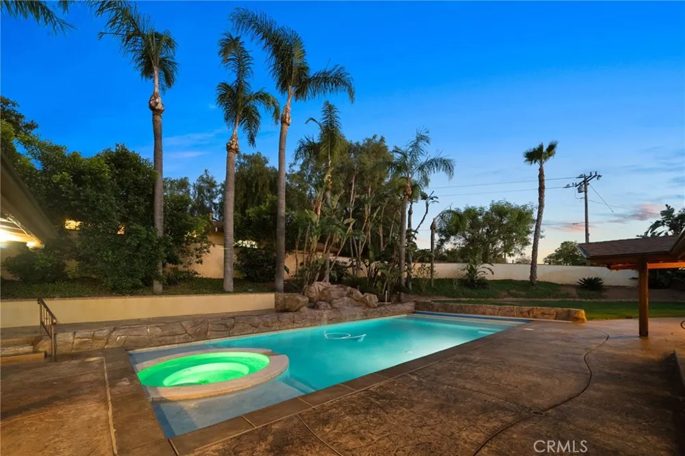 5334 Agate Street Jurupa Valley, CA 92509