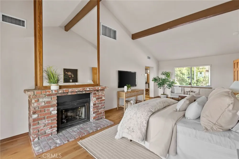 5334 Agate Street Jurupa Valley, CA 92509