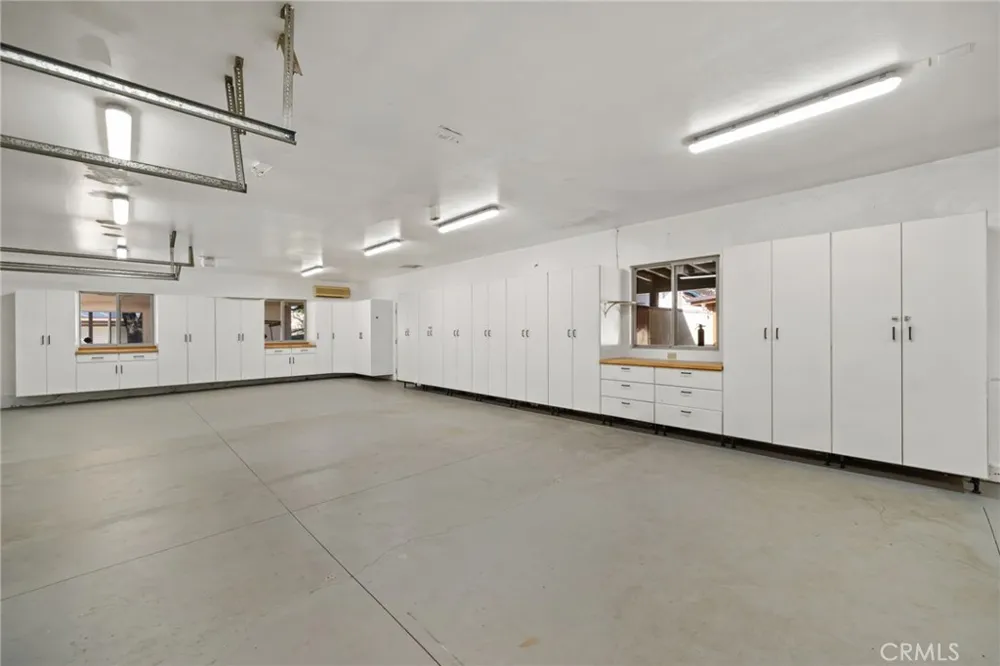 5334 Agate Street Jurupa Valley, CA 92509