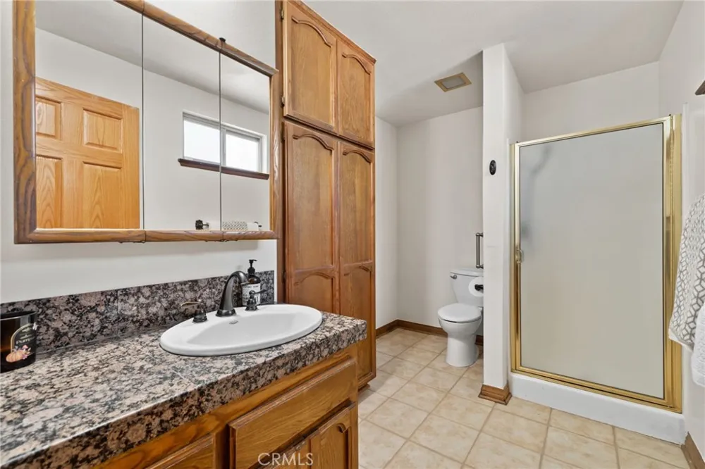 5334 Agate Street Jurupa Valley, CA 92509