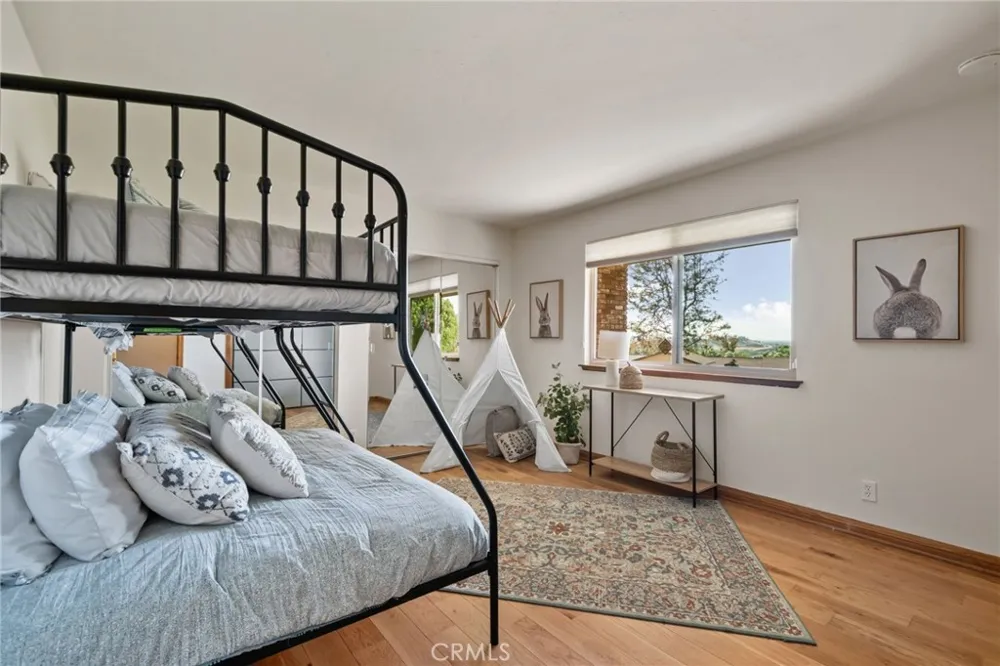 5334 Agate Street Jurupa Valley, CA 92509