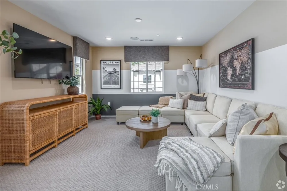8649 Areca Lane Jurupa Valley, CA 92509