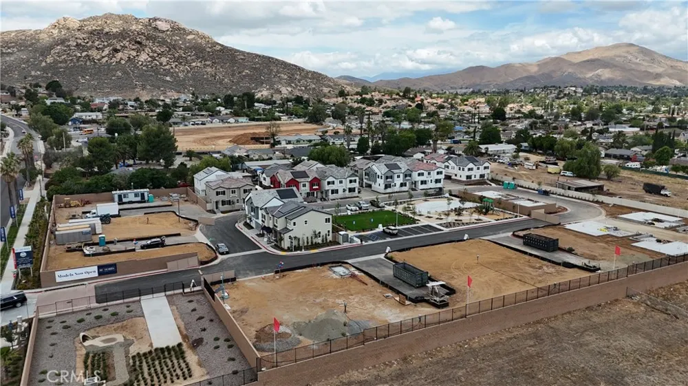 8649 Areca Lane Jurupa Valley, CA 92509