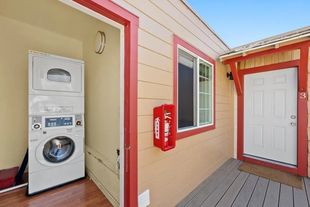 817 California Street Santa Cruz, CA 95060