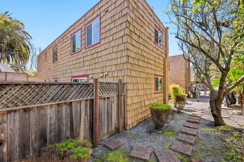 817 California Street Santa Cruz, CA 95060