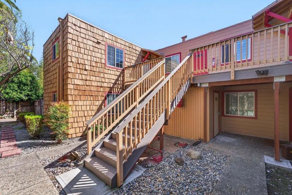817 California Street Santa Cruz, CA 95060