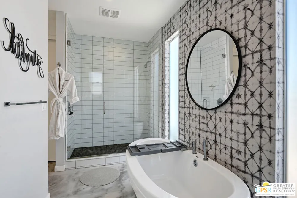 949 Bernardi Lane Palm Springs, CA 92262