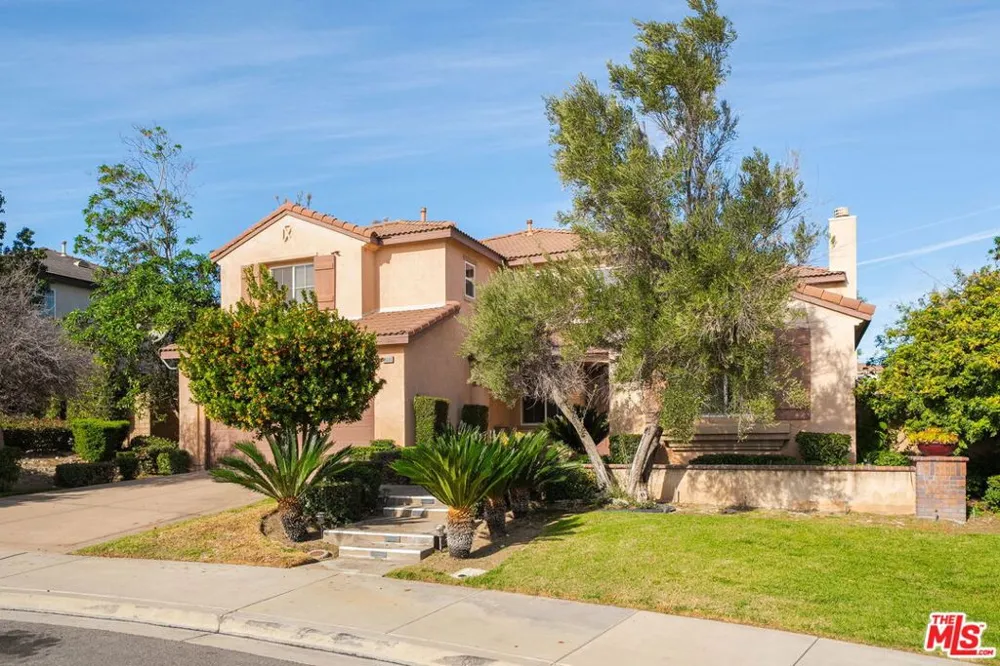18080 Tanzanite Road San Bernardino, CA 92407