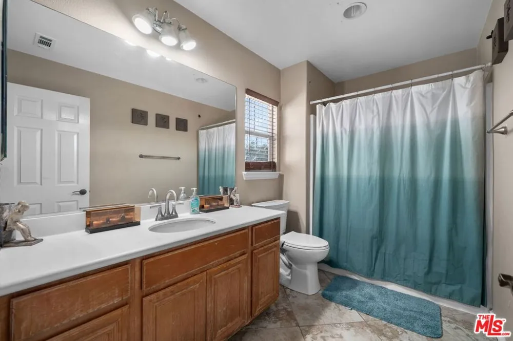 18080 Tanzanite Road San Bernardino, CA 92407