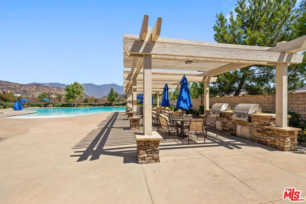 18080 Tanzanite Road San Bernardino, CA 92407