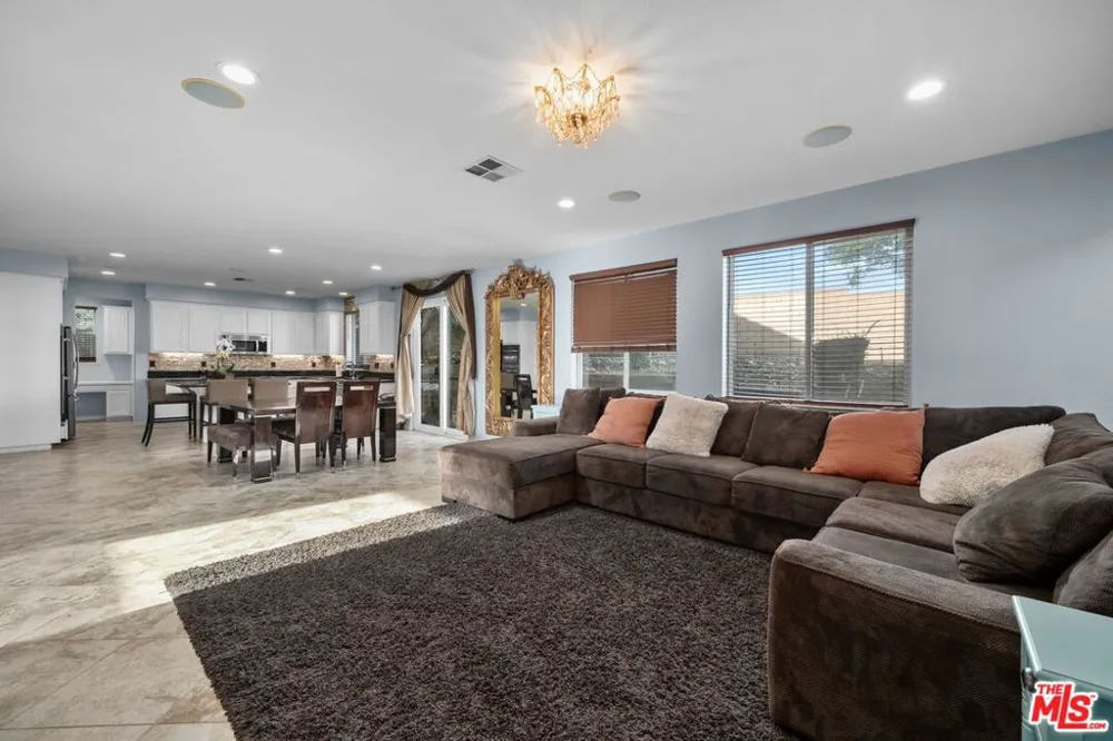 18080 Tanzanite Road San Bernardino, CA 92407