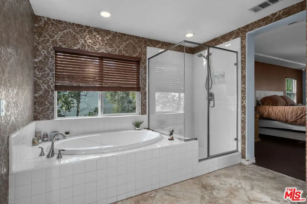 18080 Tanzanite Road San Bernardino, CA 92407