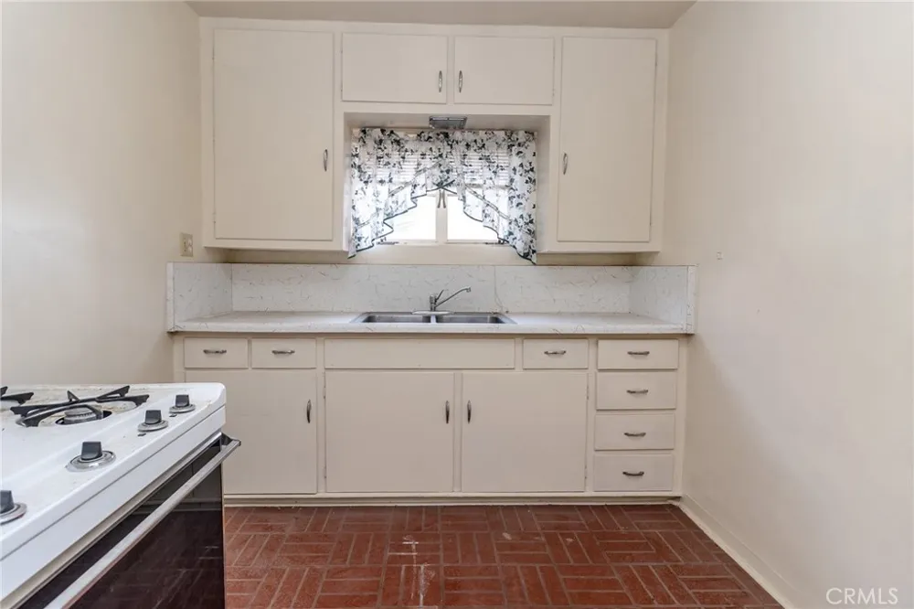 630 Acoma Street Needles, CA 92363