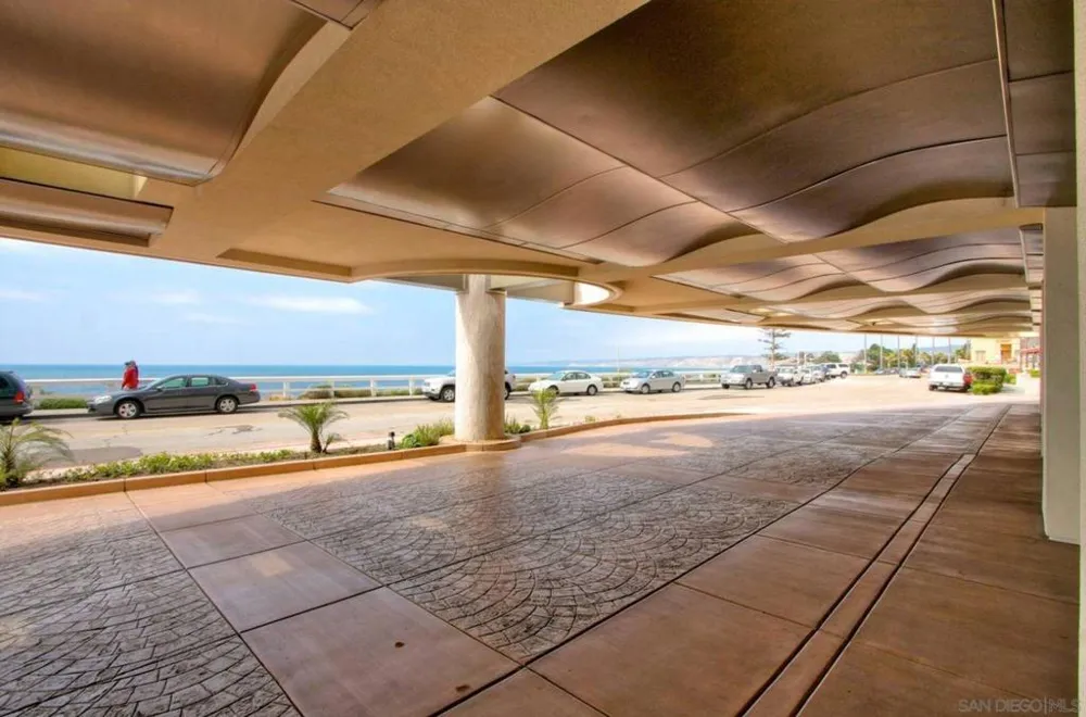 939 Coast #17D La Jolla, CA 92037