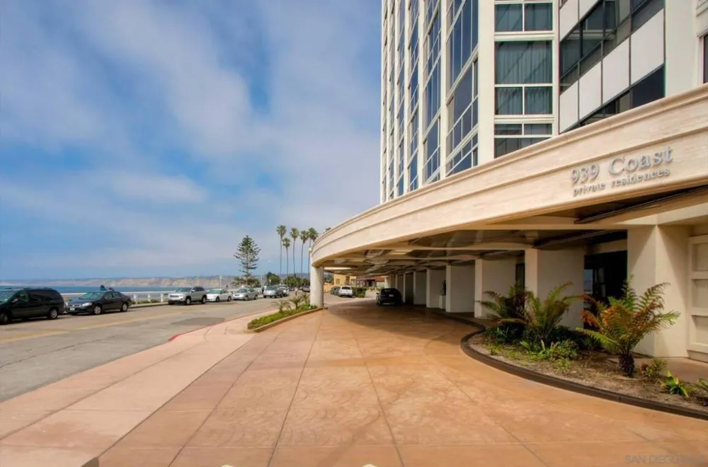 939 Coast #17D La Jolla, CA 92037