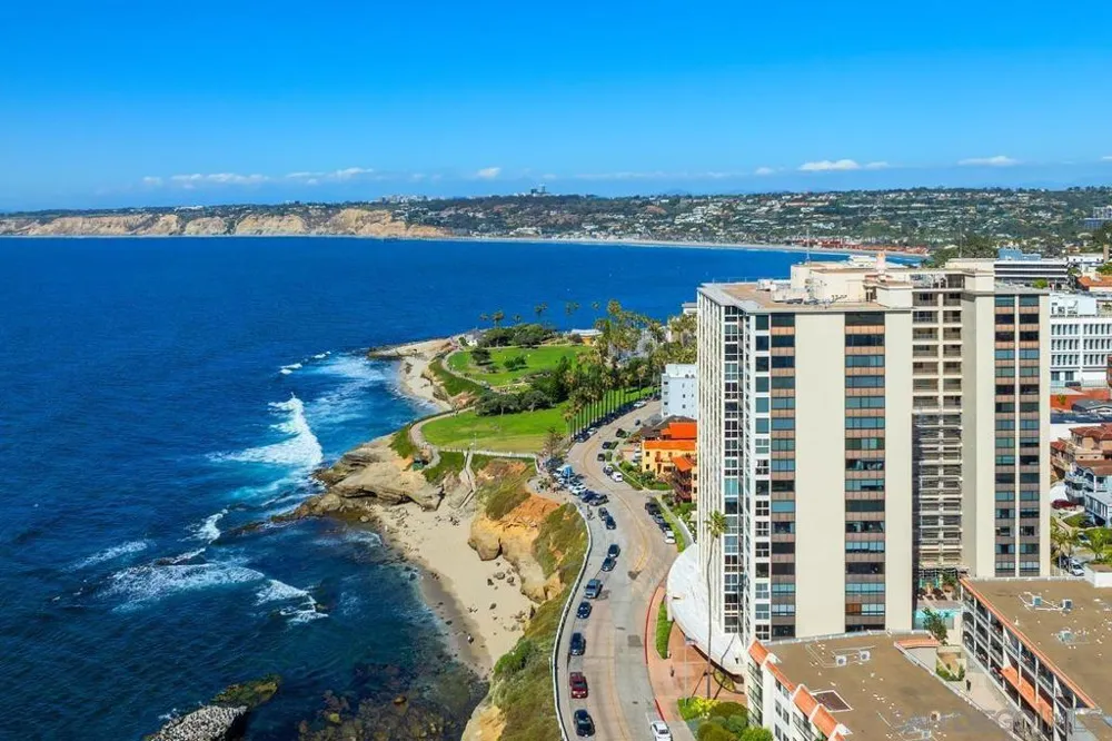 939 Coast #17D La Jolla, CA 92037