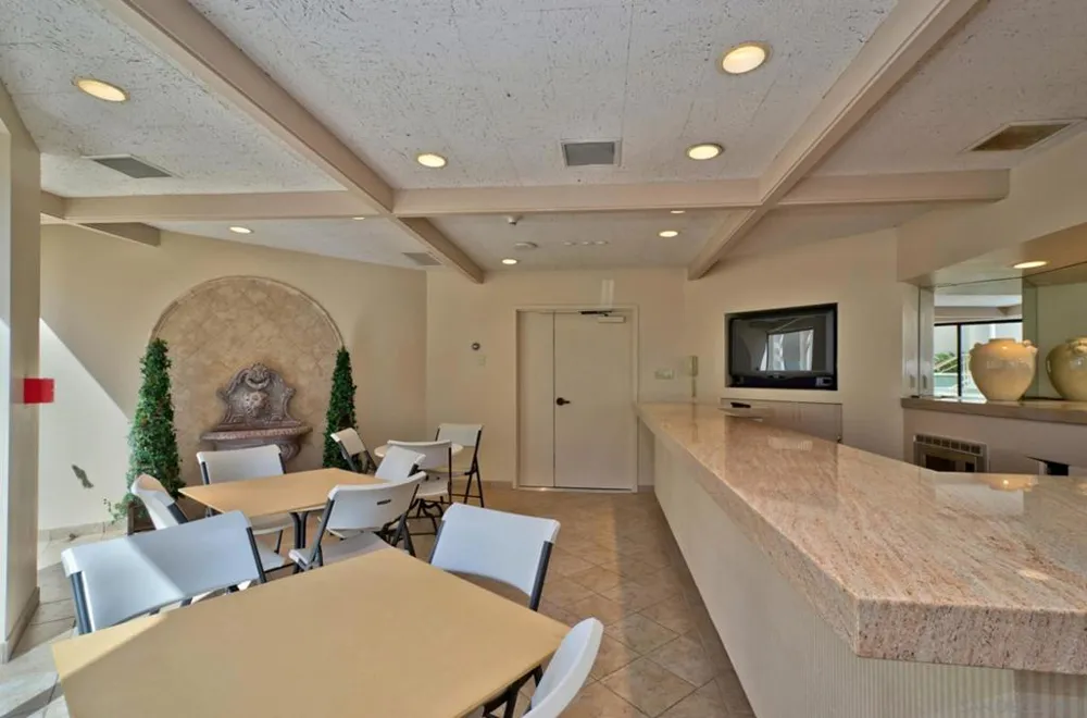 939 Coast #17D La Jolla, CA 92037