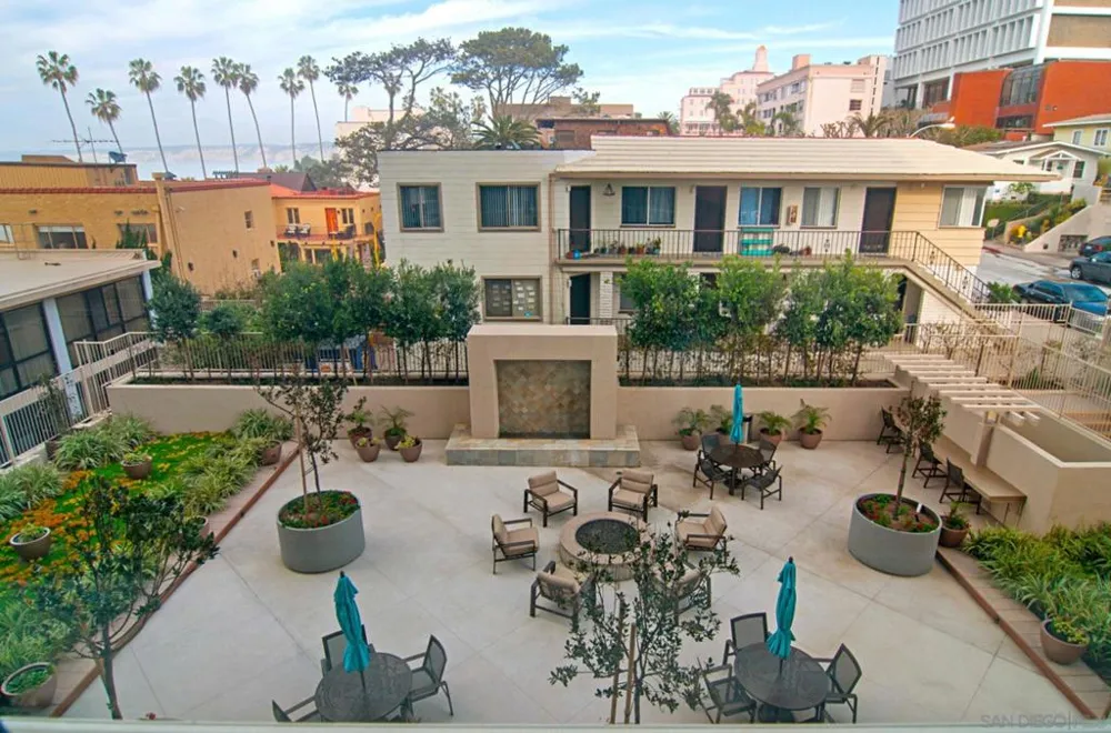 939 Coast #17D La Jolla, CA 92037
