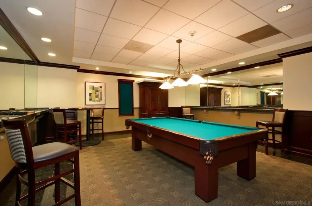 939 Coast #17D La Jolla, CA 92037
