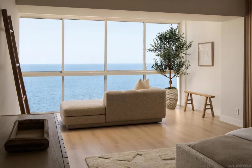 939 Coast #17D La Jolla, CA 92037