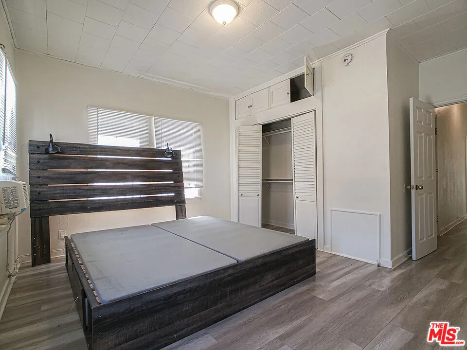 336 S Wilton Place #338 Los Angeles, CA 90020