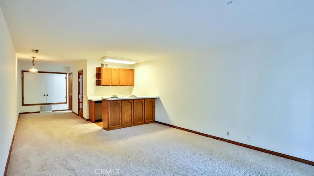 17200 Newhope #23 Fountain Valley, CA 92708