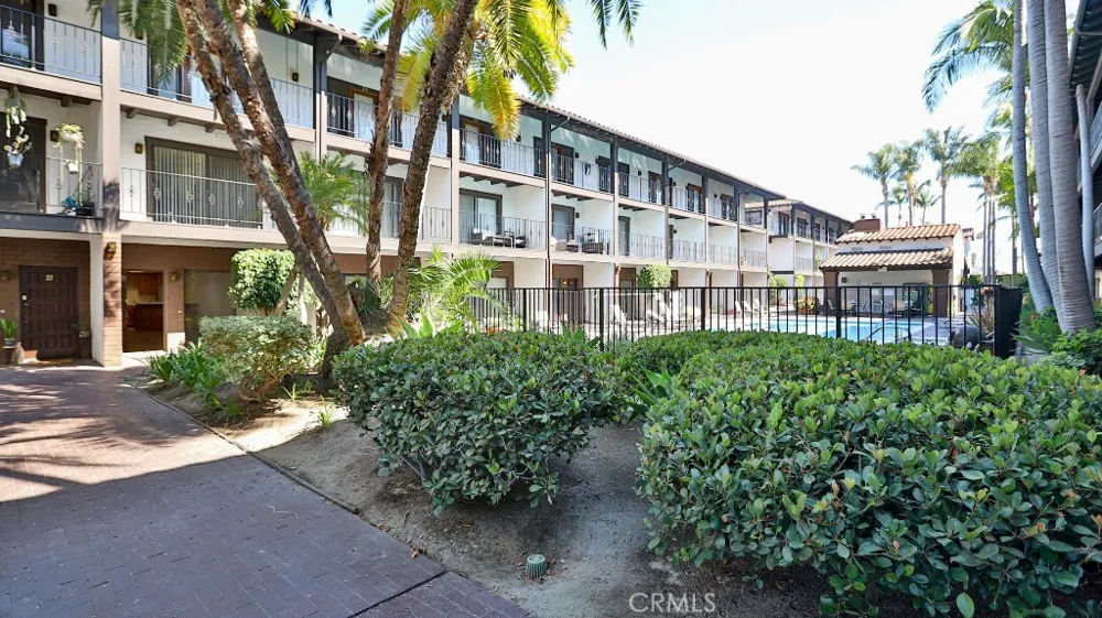 17200 Newhope #23 Fountain Valley, CA 92708