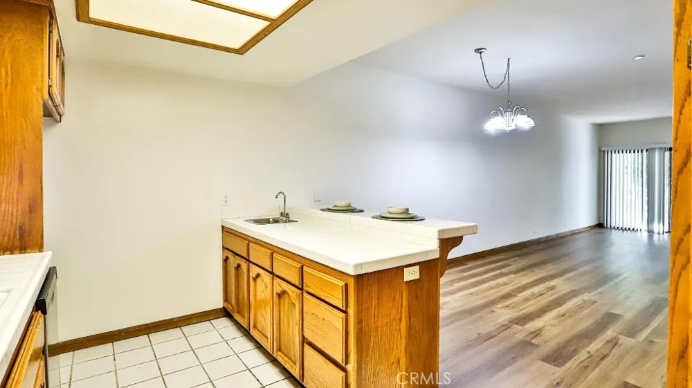 17200 Newhope #23 Fountain Valley, CA 92708