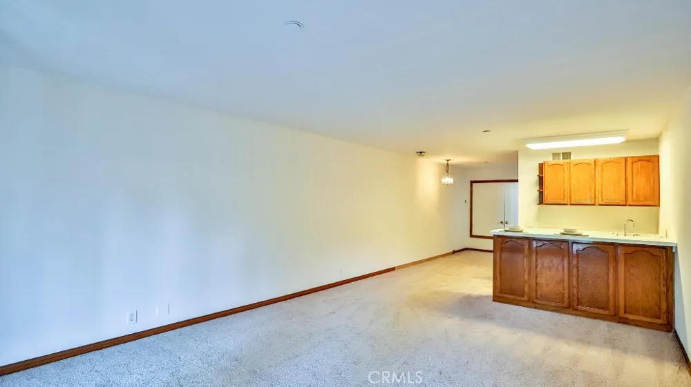 17200 Newhope #23 Fountain Valley, CA 92708
